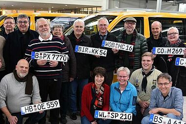 Gesamtgruppe der BONI-Bus-Empfänger. (Foto: Sr. Theresita M. Müller)