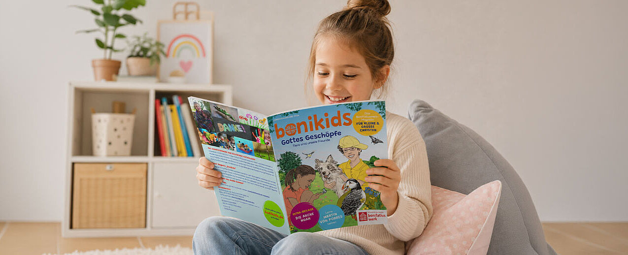 Das katholische Kindermagazin „bonikids“ ist ein religionspädagogisches Angebot für junge Leserinnen und Leser, um gleichzeitig spielerisch wie informativ die Inhalte unseres katholischen Glaubens zu entdecken. (Foto: KI generiert)