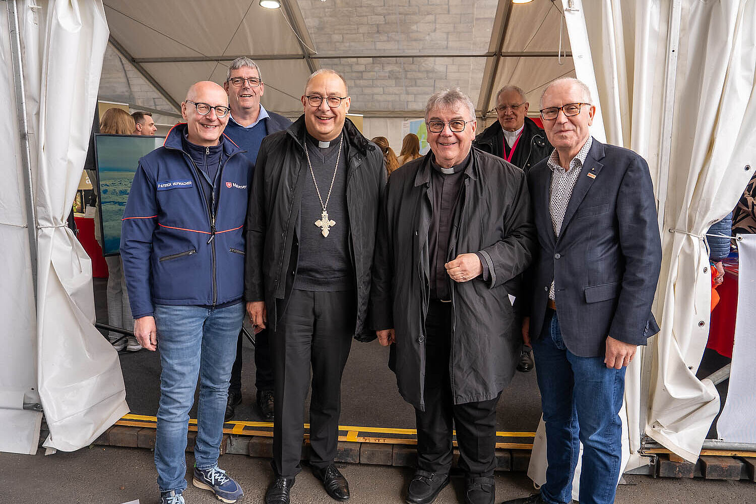 Patrick Hofmacher (Malteser), Geschäftsführer Ingo Imenkämper, Bischof Dr. Dominicus Meier OSB, Bonifatiuswerk-Generalsekretär Monsignore Georg Austen und Bonifatiuswerk-Präsident Manfred Müller (v.l.)