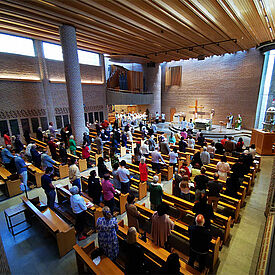 Gottesdienst in der Kirche St. Eugenia in Stockholm. (Foto: Bonifatiuswerk/Andreas Kaiser)