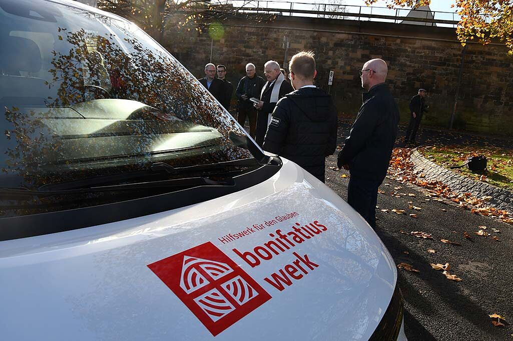 Das Caritasmobil soll neue Wege der Begegnung schaffen. (Foto: Michael Baudisch)