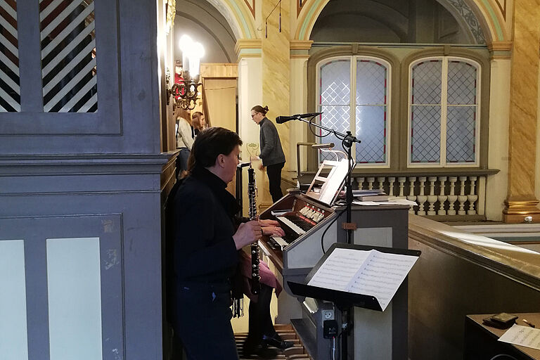 Der Kirchenchor in der St. Maria-Magdalena-Kirche in Riga (Foto: Leonard Stiegemann)