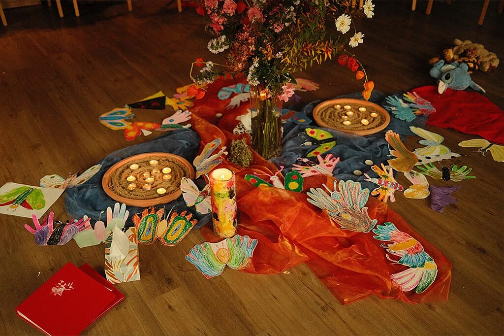 Kinder hatten Gelegenheit zu Waldabenteuern, Experimenten, Malen, Basteln und Kapla. (Foto: Anna Holtschke)