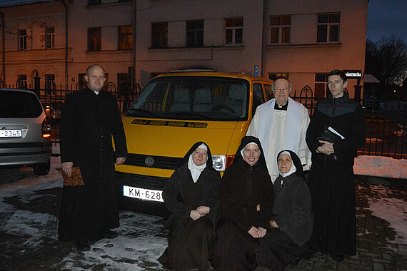 Boni-Bus Segnung in Lettland