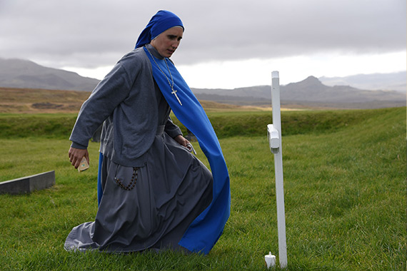 Schwestern aus Island, bekannt als „Blaue Schwestern“, werden am Bonifatiuswerk-Stand zu Gast sein und über den Kirchenneubau in Selfoss berichten. (Foto: Theresa Meier)