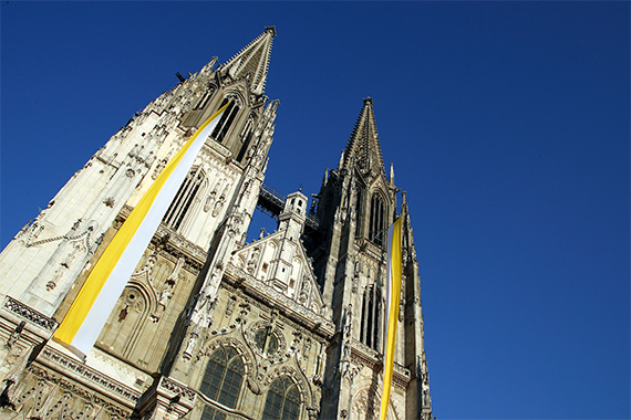 Der Dom St. Peter zu Regensburg (Foto: altrofoto)