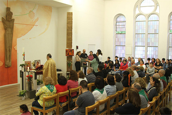 Samstagabend wurde Gottesdienst gefeiert. (Foto: Bruder Andreas Knapp)