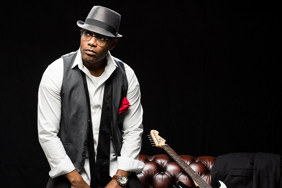 Soulsänger Kirk Smith wird in Fürstenberg für musikalische Unterstützung sorgen. Foto: promikon