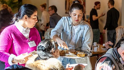"Klaras Küche" – eine Tafel für Leib und Seele in Hamburg, Bonifatiuswerk